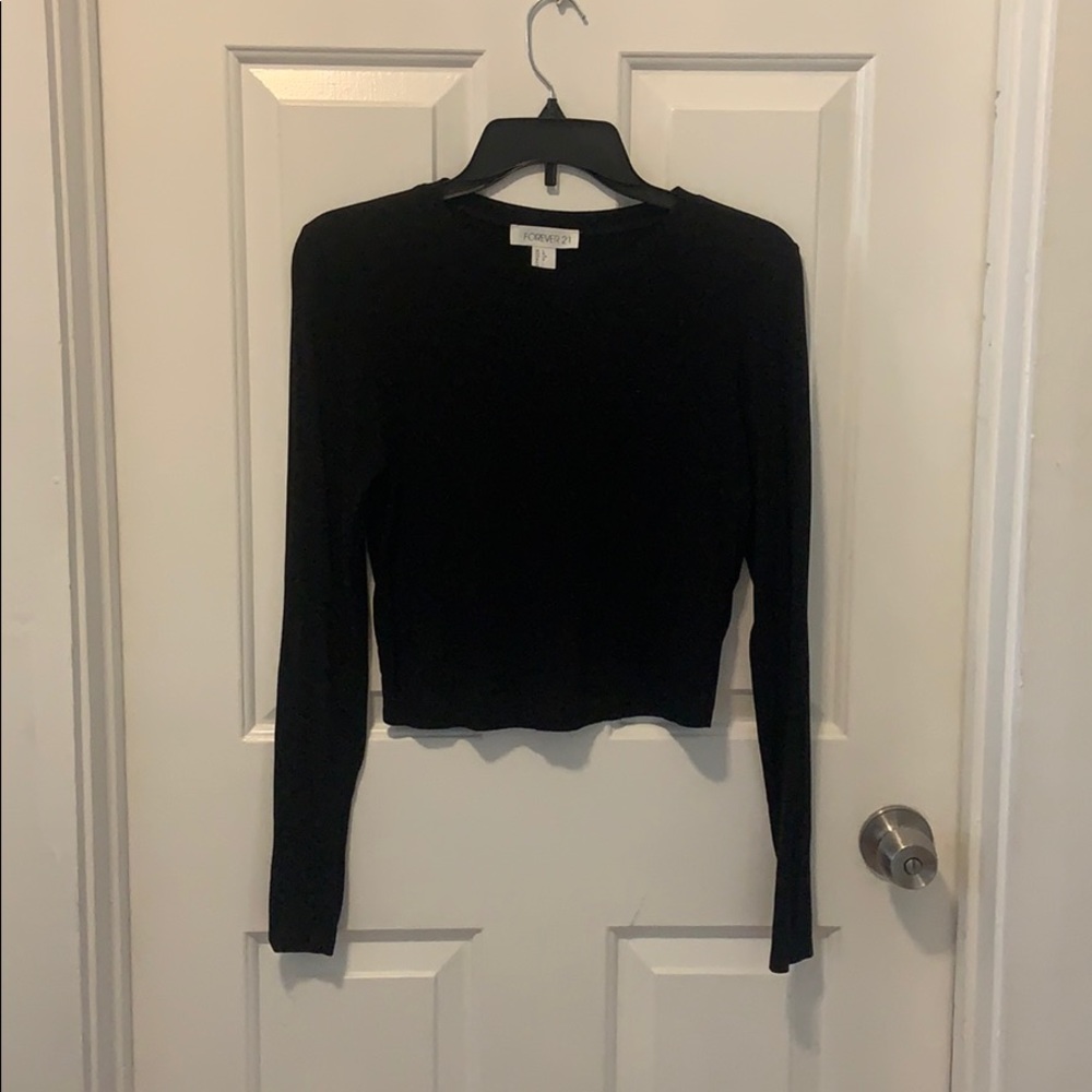 Long Sleeve Black Crop Top